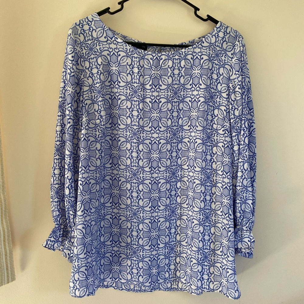 Talbots Blue and White Patterned Blouse Polyester Women’s Size Large Women